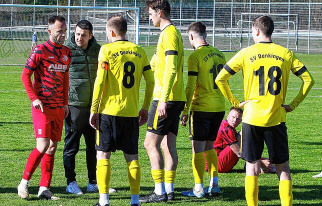 Bild 6: SV Denkingen besiegt FV Walbertsweiler-Rengetsweiler 3:1. Wir waren mit der Kamera dabei!