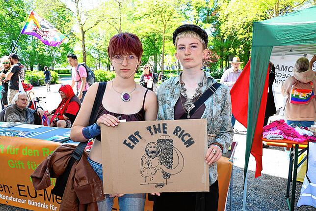 Bild 16: 1. Mai in Konstanz: So bunt war der Protest am Bodenseeufer – mit Reden und Kundgebung