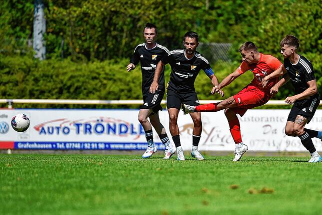 Bild 39: FC Tiengen 08 gewinnt Derby gegen den SV 08 Laufenburg mit 3:2 – und wir haben Bilder!
