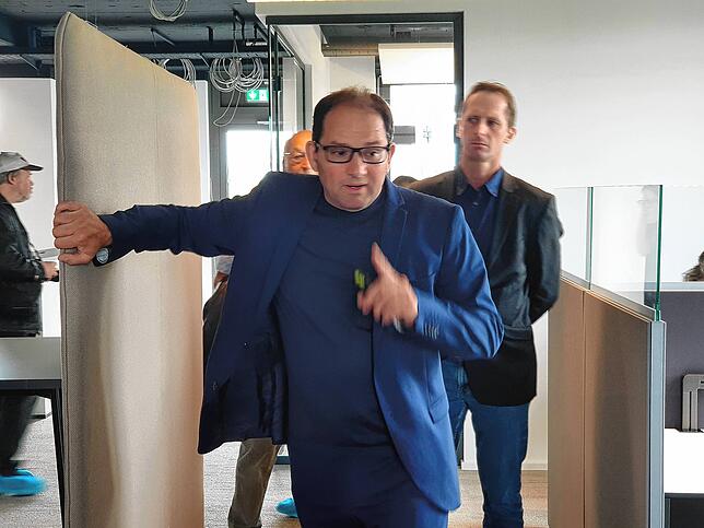 Der Villinger Architekt Andreas Flöß leitete auch die Sanierung der alten Post im Auftrag des Landratsamts. Unser Foto zeigt ihn bei ...