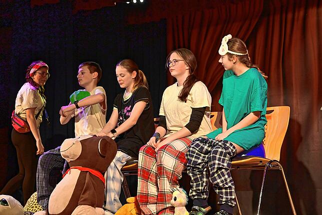 Bild 6: Schmodoball 2025 in St. Georgen: So spektakulär war das Event im Goldenen Auerhahn – Bilder hier!