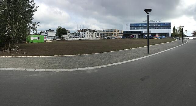 Diese Fläche ist aus dem Rennen: Ursprünglich wurde der Platz neben dem Bodenseeforum direkt am Rhein als Standort für das Panorama ...