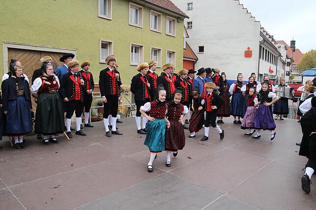 Bild 11: Viel los am Kilbigmontag in Bräunlingen