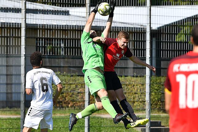 Bild 23: FV Lörrach-Brombach II besiegt den FC Hochrhein mit 7:4 &ndash; und wir haben Bilder!