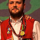 Dominik Falk, der Vorsitzende des Brauchtumsausschusses der Villinger Hexenzunft, hat mit Peter Kirchner einen neuen Schemenschnitzer ...