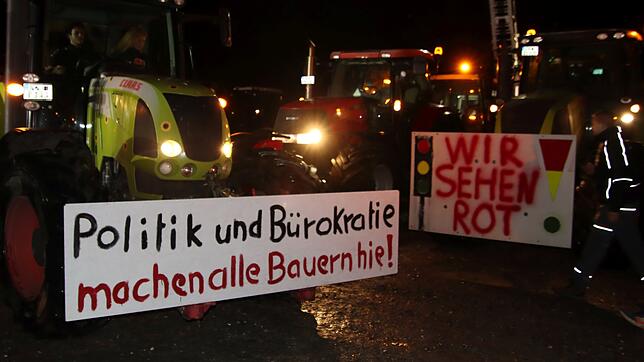 Ähnliche Sprüche wie bei der großen Demonstration in Stockach (Bild) werden auch am Mittwoch, 10. Januar, bei der Konstanzer ...
