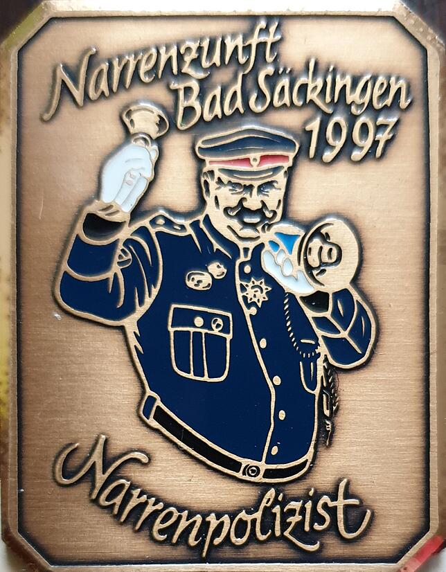 1997 wurde eine Metall-Plakette geprägt.