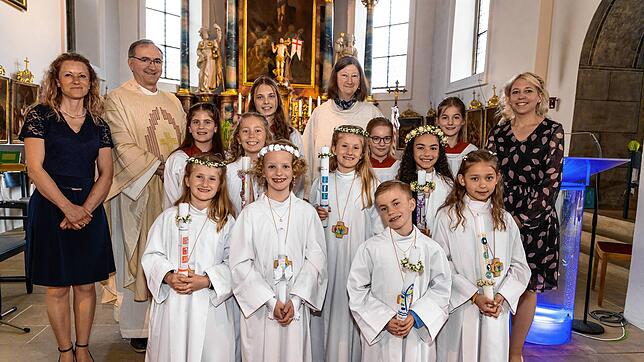 Sieben Kinder haben in St. Jakobus Kirche in Untermettingen ihre Kommunion gefeiert.
