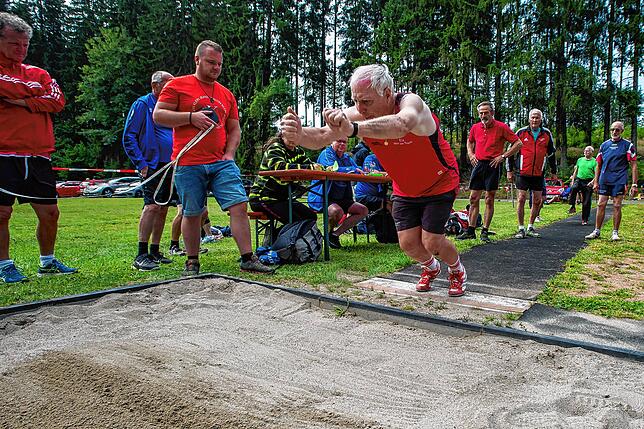 Bild 37: Sport und Spaß bei Turnfest des Markgräfler-Hochrhein-Turngaus auf dem Dachsberg &ndash; wir haben Bilder!