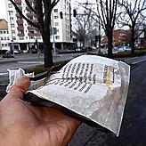 Die Butterbrezel kostet 1,85 Euro bei Schneckenburger in der Max-Stromeyer-Straße. Auf die Papiertüte wird hier keine Verpackungssteuer ...