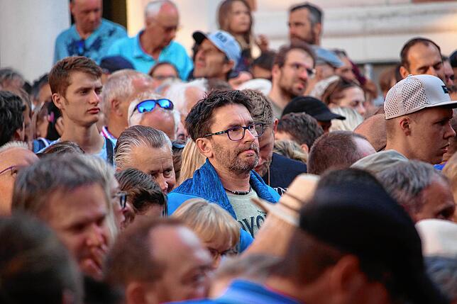 Bild 20: Santiano rocken auf dem Schlossplatz (Teil 1)