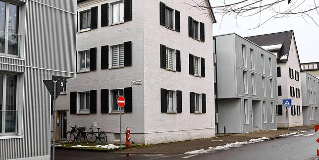 Das ist richtig eng: In der Markgrafenstraße wurden ebenfalls Häuser in Lücken gesetzt. Seitdem gilt dies als abschreckendes Beispiel ...