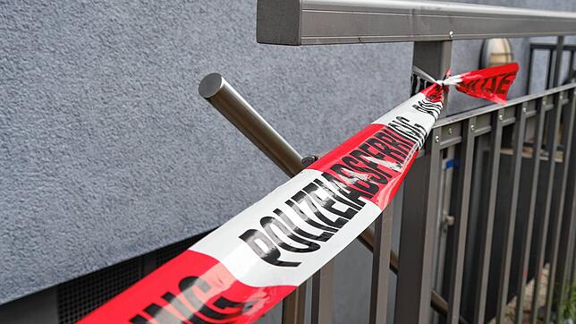 Was ist für das Feuer verantwortlich? Die Ermittlungen zur Brandursache in der Kreuzensteinstraße halten noch an.