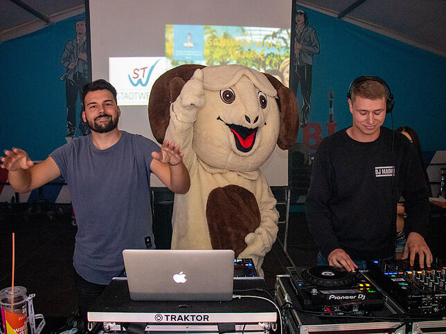 Bild 6: Bilder von der Waldshuter Chilbi-Eröffnungsparty &bdquo;BOCKBEATZ VOL. 5&ldquo; im Festzelt