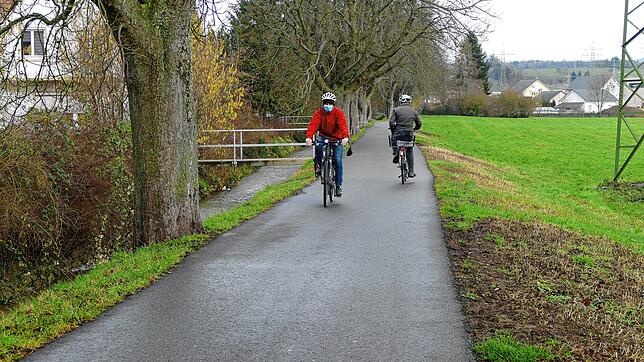 Die IG Velo zeigt die kritischen Punkte für Radfahrer. Der Schwarze Weg sei viel zu schmal.