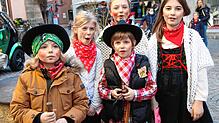 Diese jungen Narren waren am ersten Faissen in Bad Säckingen unterwegs.