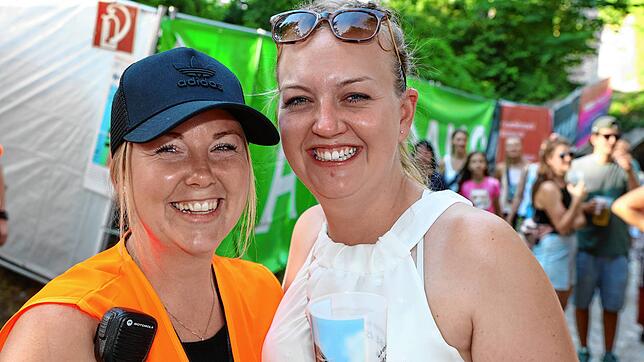 Bild 16: Lea und Lotte verzaubern das Publikum auf dem Hohentwiel &ndash; Bilder von Lea Teil 1