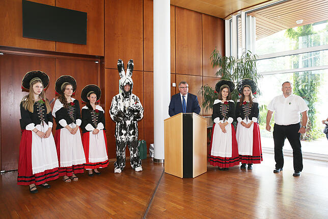 Bild 15: Stehempfang beim Seehasenfest in Bildern