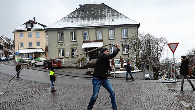 Einige wenige hatten sich doch auf dem traditionellen Platz fürs Einschnellen eingefunden.