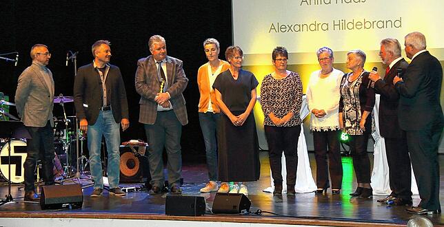 Gerlinde Durler, Sabine Feil, Anita Haas, Alexandra Hildebrand, Melitta Welker, Randolf Merkel, Jens Stoermer und Alexander Tschernych ...