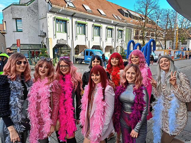 Bild 10: Endlich wieder Wiibertag! So feiern die Narren in Bad Säckingen und der Region
