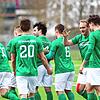 Hier jubelt das Team des FC Bräunlingen nach dem 3:2-Sieg in einem torreichen Spiel.