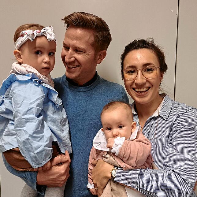 Familie Rothweiler aus Konstanz beim Gespräch mit dem SÜDKURIER.