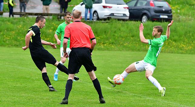 Bild 44: SG Mettingen/Krenkingen unterliegt dem TuS Efringen-Kirchen mit 0:1 &ndash; und wir haben Bilder!
