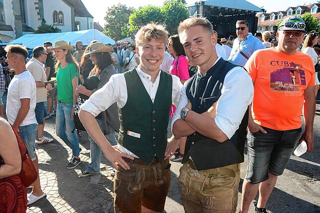 Bild 1: Austro-Pop-Party zum Abschluss in Markdorf