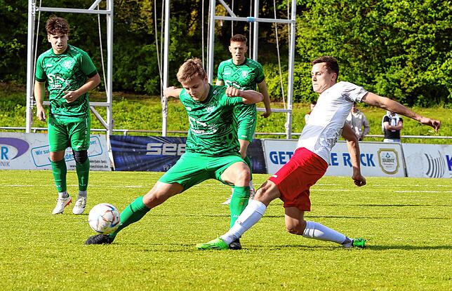 Bild 32: Unsere Bildergalerie vom Bezirksliga-Spitzenspiel zwischen dem FC RW Salem und TSV Aach-Linz