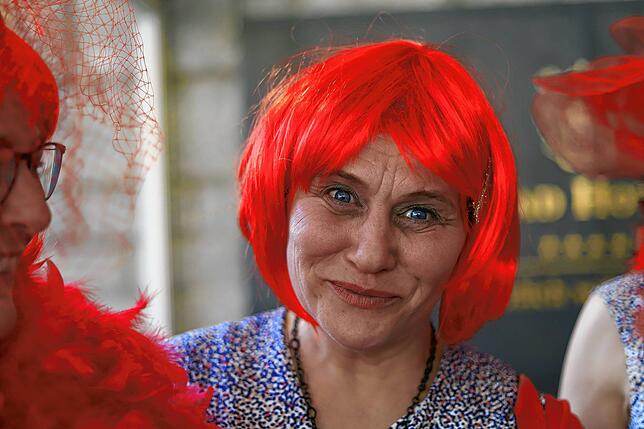 Bild 5: Frauenkaffee 2025: Männer in der Minderheit, Frauen gut behütet – Fotos der Premiere!
