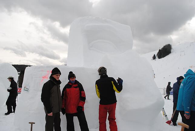 Bild 20: Schneeskulpturen-Festival in Bernau: Schauen Sie zu, wie aus Schnee Kunst wird