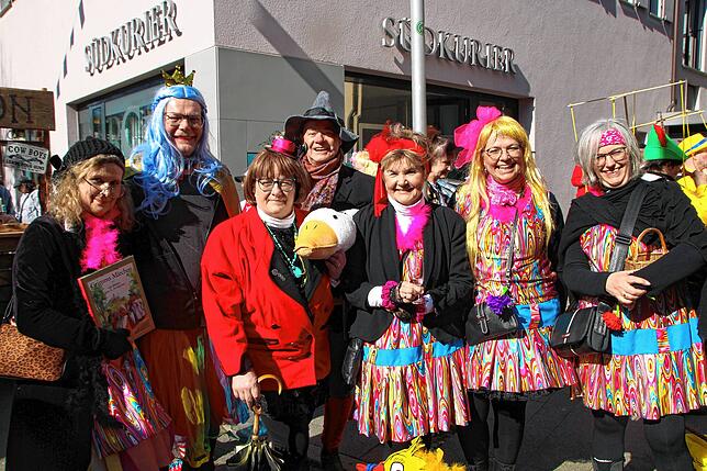 Bild 3: Markdorf total verruckt 2025: So ausgelassen feiern die Markdorfer ihre Straßenfasnet