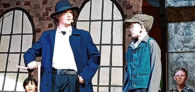 Bild 16: Großartiger Auftritt des Musical „Oliver Twist“ – Teil 1