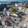 Am Anfang bedeutete Fortschritt vor allem Rückbau. Etliche Gebäude mussten abgetragen werden. Erkennbar ist der aufwändige Abriss des so ...