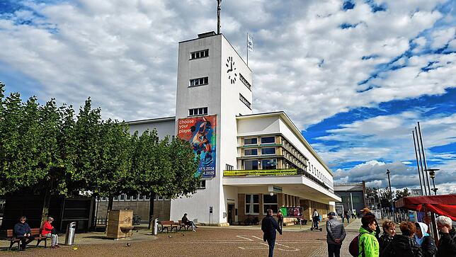 Das Zeppelin Museum lockt viele Besucher an.