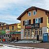 Das ehemalige Rathaus der Klostergemeinde Beuron mausert sich derzeit zu einem Fahrrad- und Radfahrer-Treffpunkt und damit zu einem ...