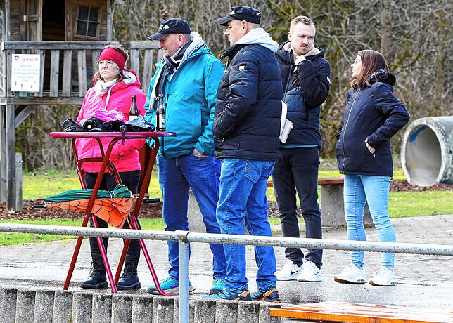 Bild 9: Die besten Bilder vom Linzgauderby zwischen FV Walbertsweiler-Rengetsweiler und SV Denkingen