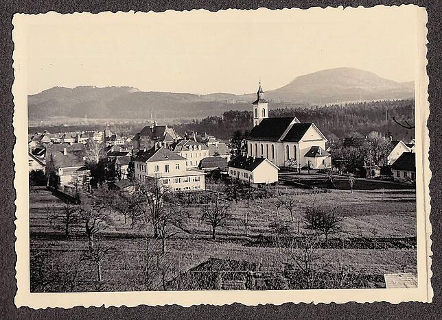 Die alte Firmenzentrale im Murger Kellerhof. Das historische Bild stammt aus dem Jahre 1954.