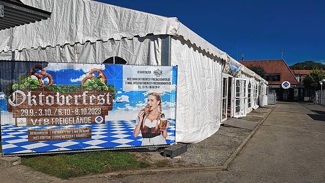 Das Oktoberfest findet vom 29. September bis 3. Oktober und vom 6. bis zum 8. Oktober auf dem Sportgelände des Vfb Friedrichshafen statt.