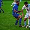 Gute Nerven: Vassilios Dimitriadis, hier im Zweikampf mit Lucas Mülhaupt, verwandelte beim 2:1-Sieg des FC Tiengen 08 II den zweiten ...