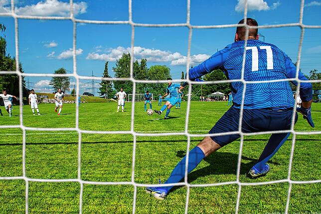 Bild 1: SV Buch gewinnt mit 4:0 gegen Schlusslicht Bosporus FC Friedlingen &ndash; und wir haben Bilder!