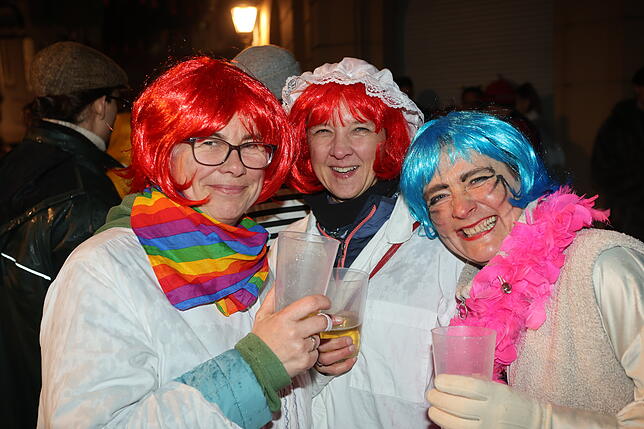 Bild 9: Konstanzer Fasnacht: Mäschgerle erobern die Stadt – die schönsten Bilder vom Schmotzigen Dunschtig