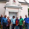Sie setzen sich für den Erhalt der Kapelle im Paradies ein (von links): Rainer Schächtle, Johannes Kumm, Richard Hörenberg, Elisabeth ...