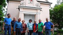 Sie setzen sich für den Erhalt der Kapelle im Paradies ein (von links): Rainer Schächtle, Johannes Kumm, Richard Hörenberg, Elisabeth ...