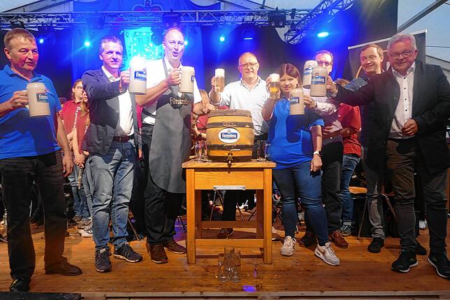 Bild 13: Bergfest in Fürstenberg: So schön ist der erste Tag