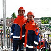Emilio Herrmann (links) und Leon Schatz (rechts) sind seit eineinhalb Jahren Mitglied in der Jugendfeuerwehr und haben bereits an ...