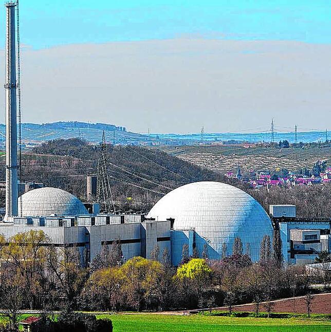 Dafür Stand die EnBW noch vor wenigen Jahren: Blick auf das Kernkraftwerk Neckarwestheim im Jahr 2022.