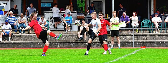 Bild 34: SG FC Wehr/Brennet spielt nur 1:1 gegen FC Hochrhein – und wir haben Fotos!