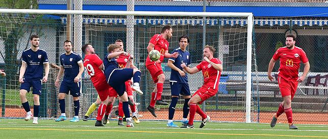 Bild 30: FC Wallbach holt die Punkte mit dem 1:0 beim VfB Waldshut &ndash; und wir haben Bilder!